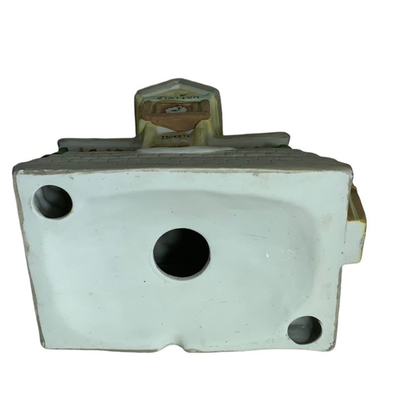 Christmas Village Train Station Vintage Porcelain House Holiday Ticket Building - Picture 9 of 13